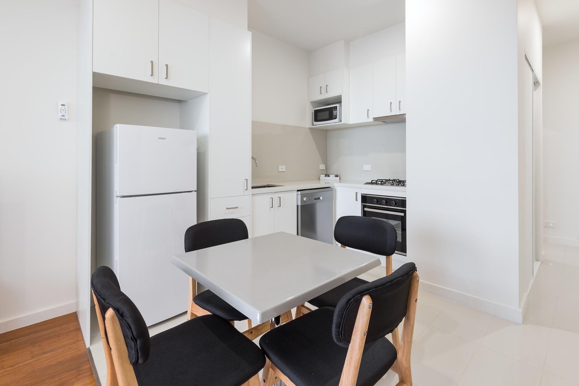 City Edge Dandenong Apartment Hotel Exterior foto